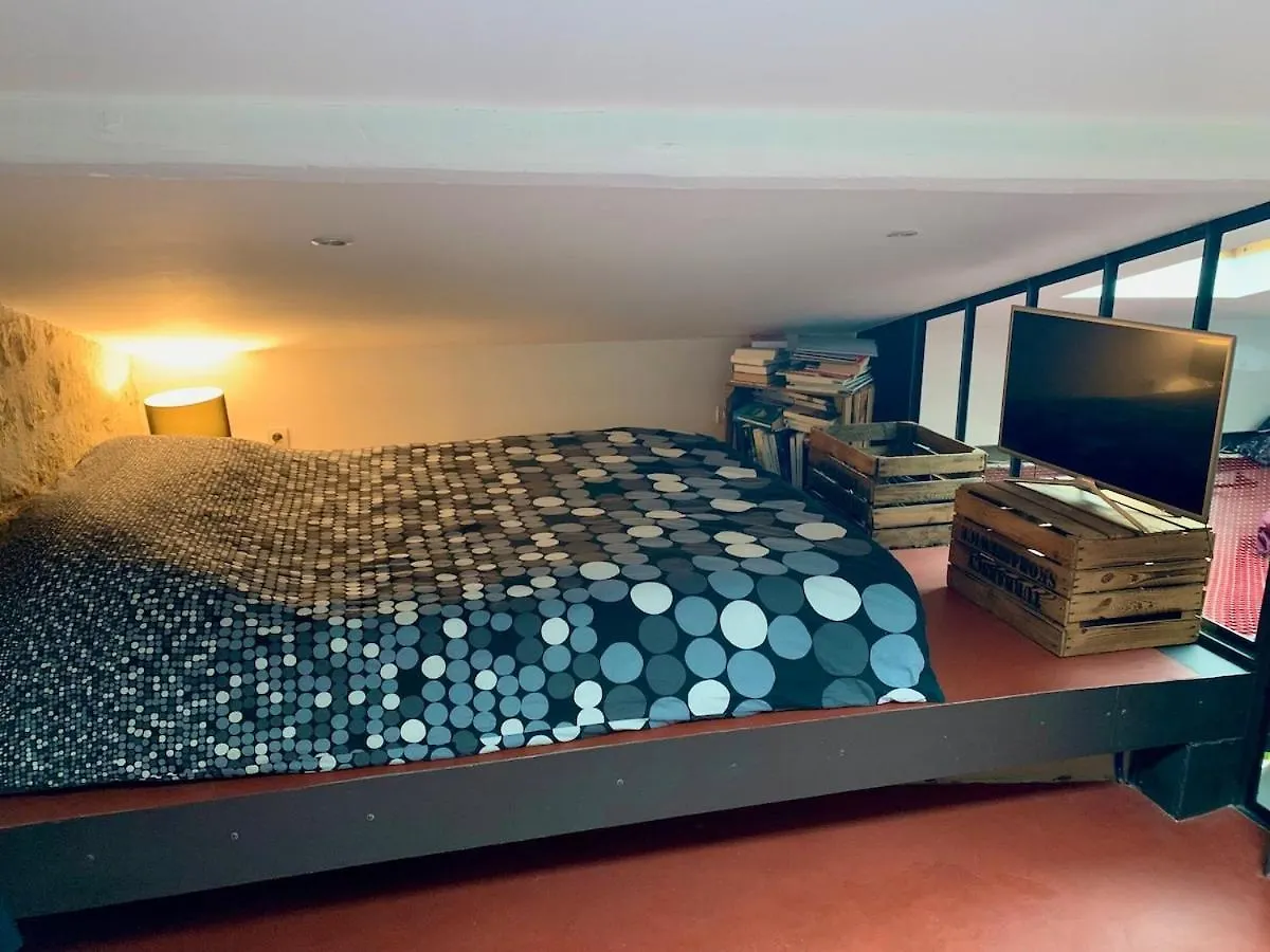 Quiet Loft 70Sq In Trendy 11Th Area Apartment Paris 0*,  France